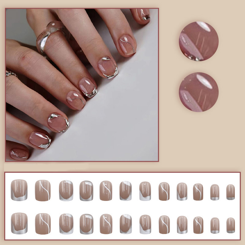 Faux ongles courts pour femmes - Nail Art Press On avis et prix
